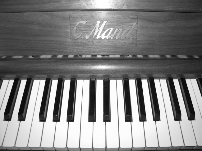 Carl Mand Klavier